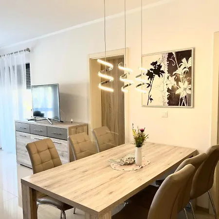 Daire Apartment Vita *